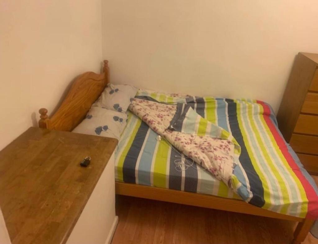 Arbnb Comfy Sleep Guest House Self Catering Private Bedrooms 60 Pound Per Night Per Person Londres Exterior foto